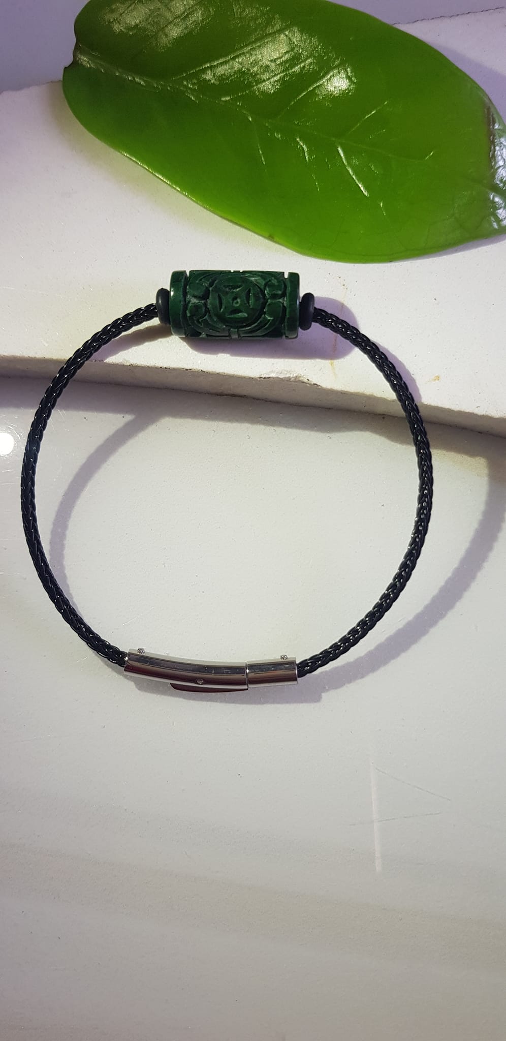 Vòng tay charm Lu Thống Đồng Tiền Đẹp Đá Cẩm Thạch tự nhiên Xanh Đậm đẹp dây đen có khoen Hợp Nữ mệnh Thủy mệnh Mộc hợp ạ