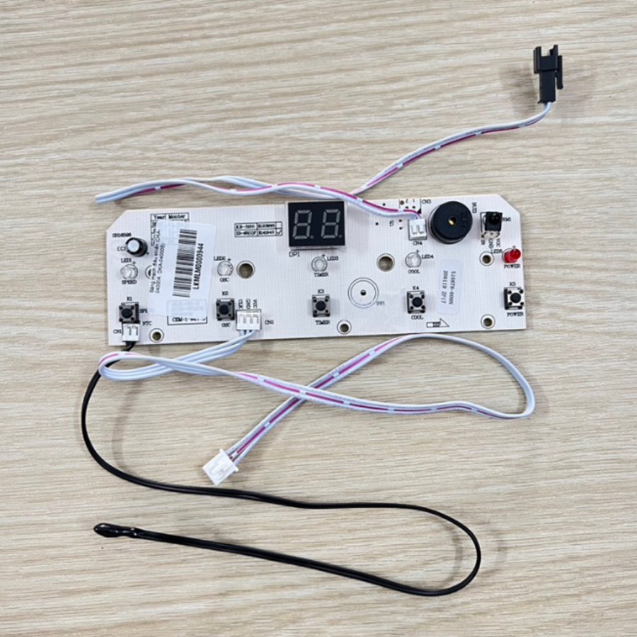 Bảng mạch điều khiển quạt điều hòa DAIKIO DKA-04000A/B- Hàng chính hãng