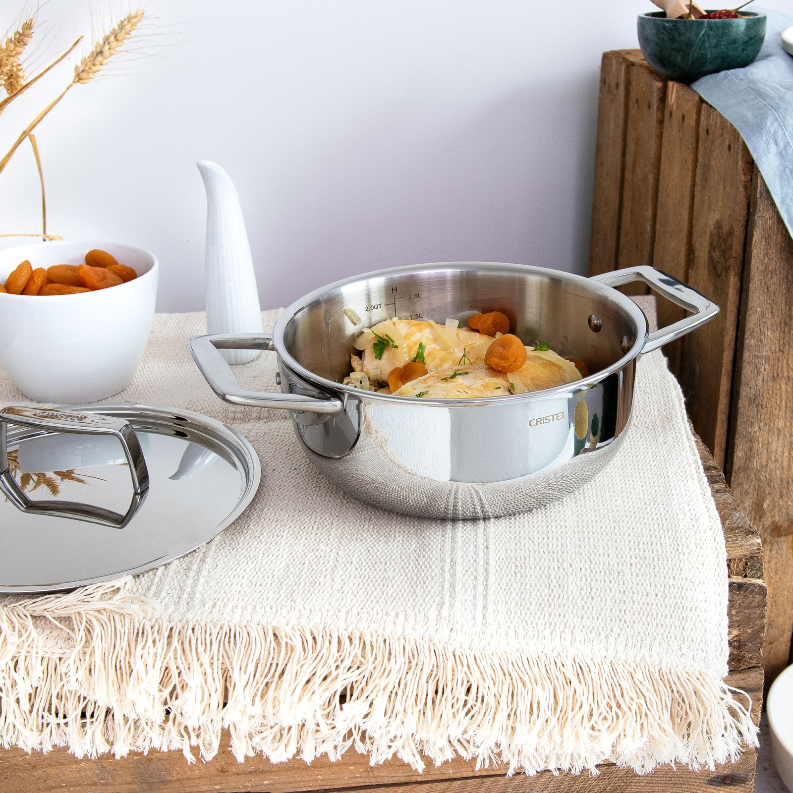 Cristel Castel Pro Stainless Steel Stewpot Nồi Hầm Inox Đáy Bầu 5 Lớp Tản Nhiệt Đều Dễ Vệ Sinh