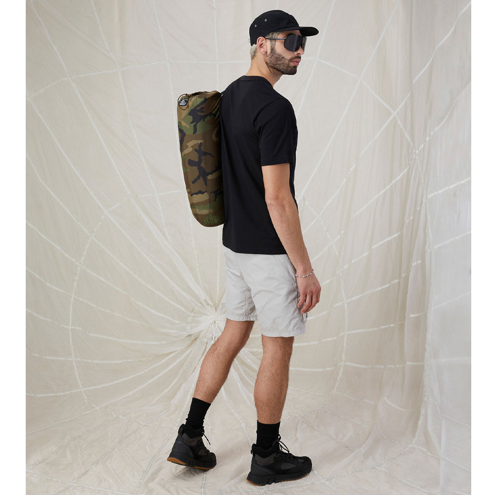 Áo Alpha Industries Nasa Moon Man Tee ETN53001C1-003