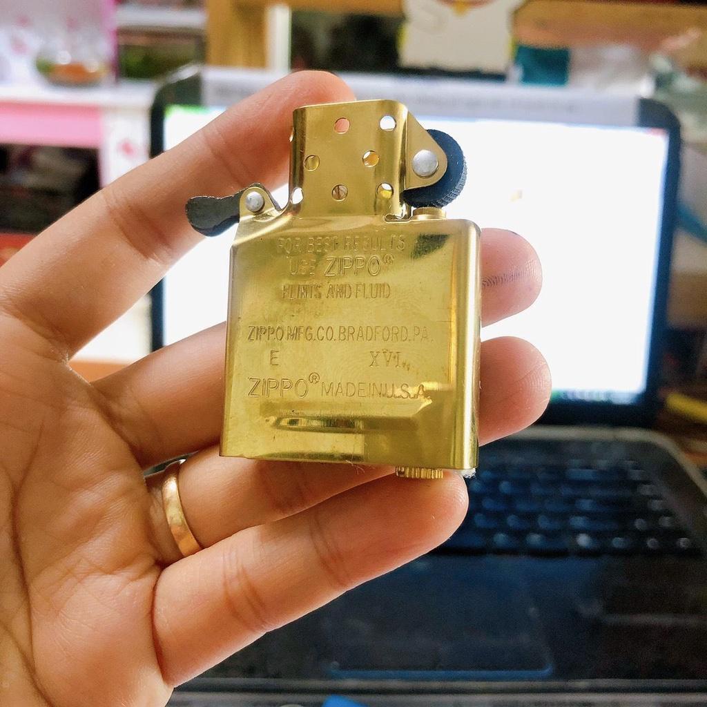 Ruột bật lửa Zippo được chọn năm - năm la mã, năm số