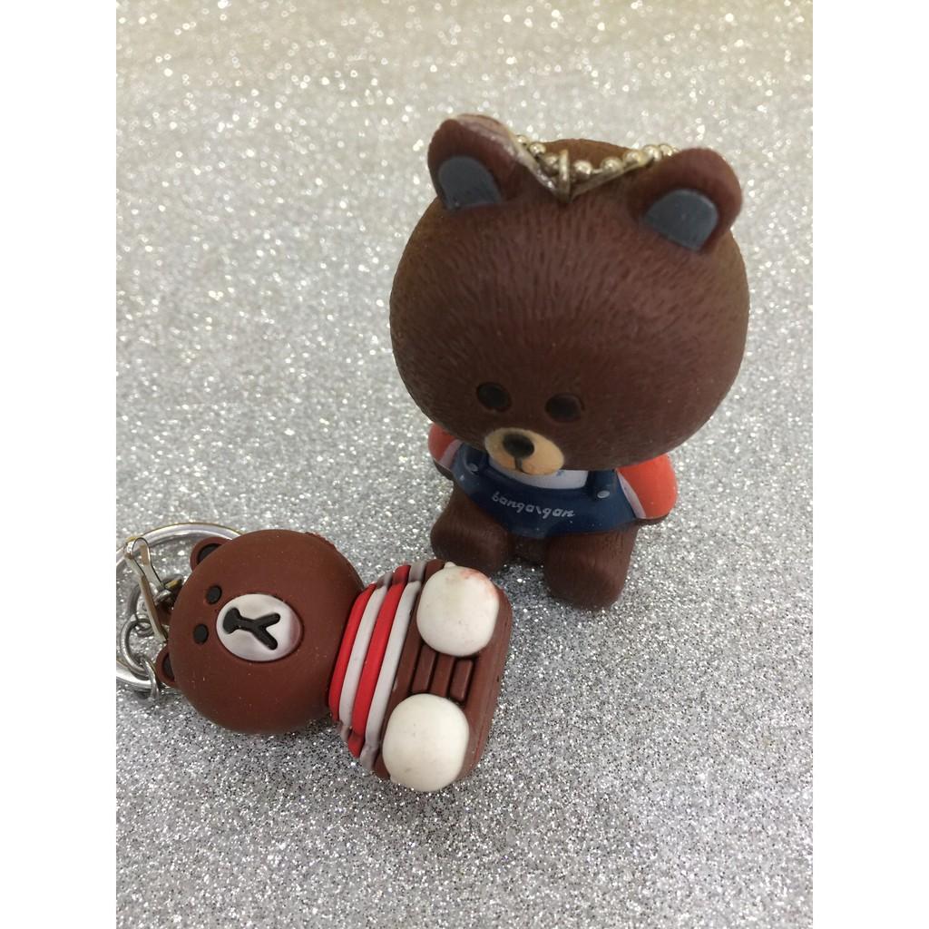 Móc khóa gấu Brown mặc áo sọc - Móc khóa thỏ Cony và gấu Brown