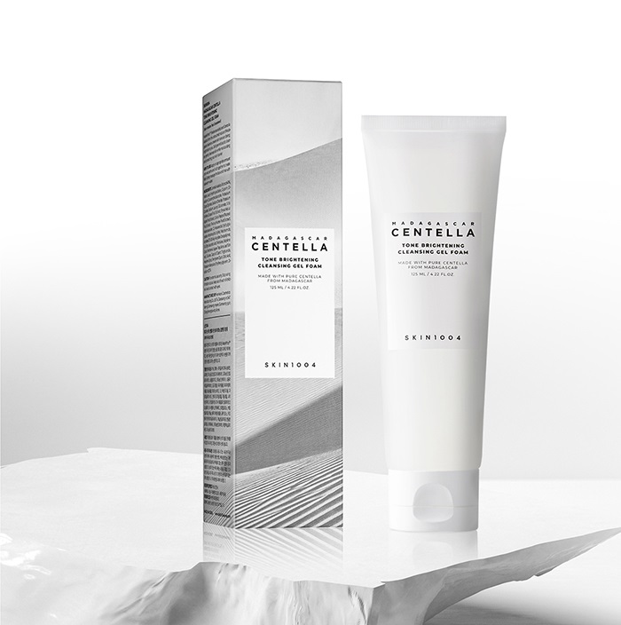 Sữa Rửa Mặt Sáng Da Skin1004 Madagascar Centella Tone Brightening Cleansing Gel Foam 125ml - JESS SHOP COSMETICS