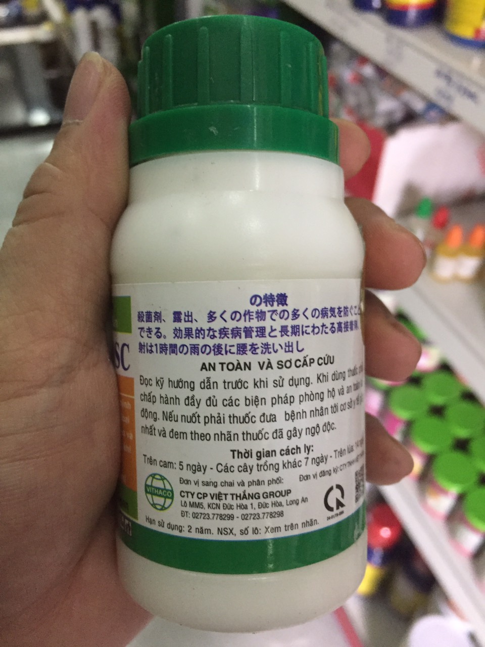 Daconil 500sc chuyên trừ mốc sương, thán thư, đốm lá, phấn trắng. - 100ml