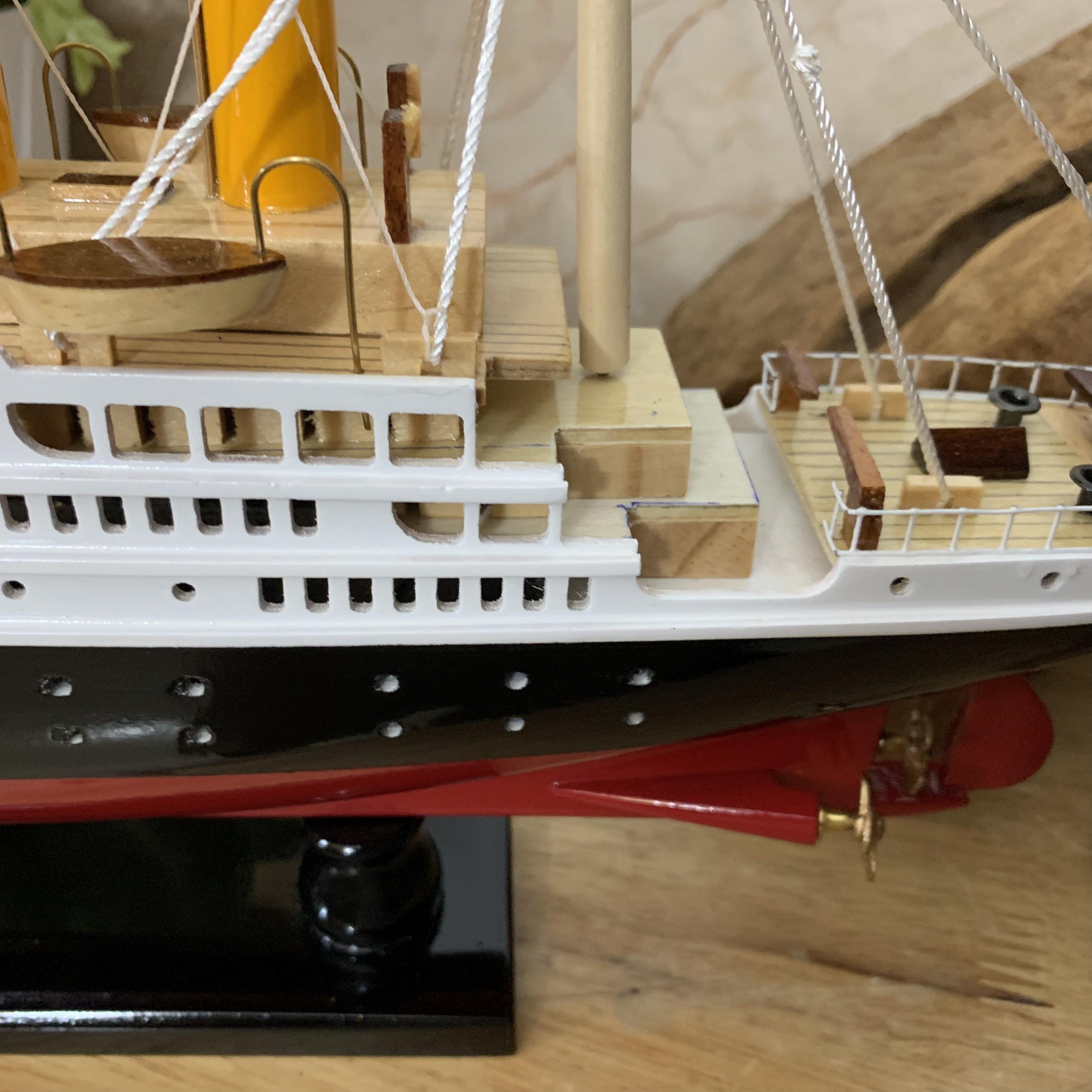 Mô hình tàu gỗ trang trí nhà cửa tàu Titanic phiên bản cao cấp hoàn hảo - quà tặng sinh nhật - Dài 40cm