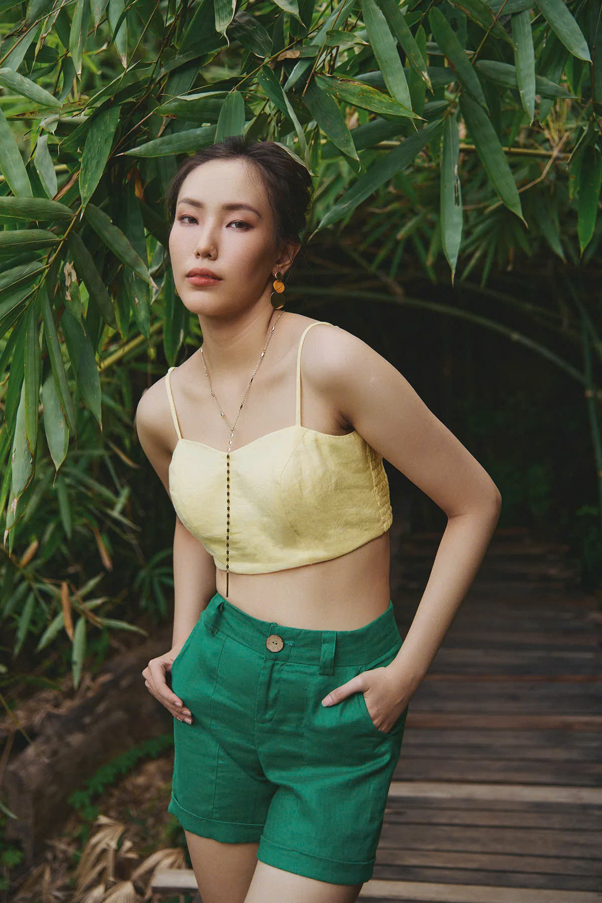 Áo Croptop Bratop Linen Vàng, Áo Croptop Linen Yến TOP208 thời trang thiết kế Hity
