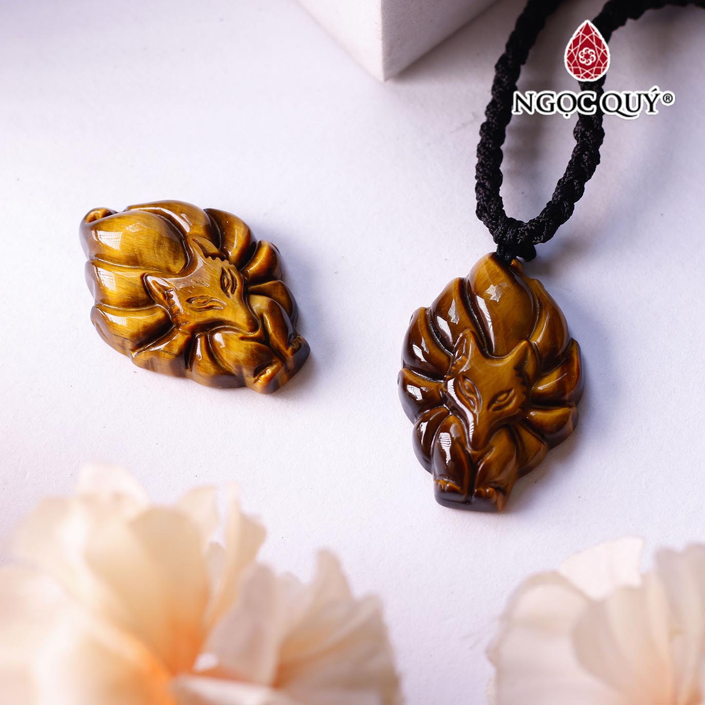 Mặt dây chuyền hồ ly 9 đuôi đá mắt hổ vàng nâu 8x20x31mm mệnh thổ, kim - Ngọc Quý Gemstones