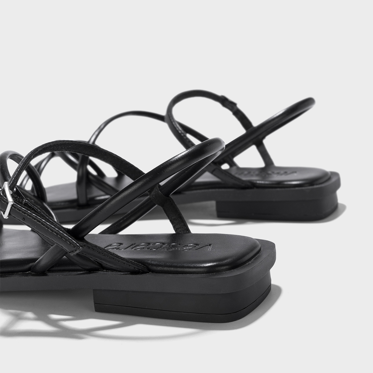 Giày Strappy Sandals Quai Ống - SDK 0344