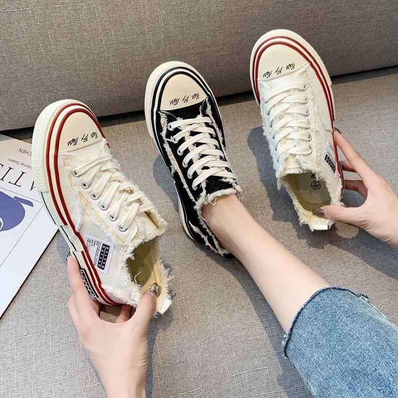 Giày nữ thể thao XVS cổ thấp kiểu dáng sneaker phối tua rua