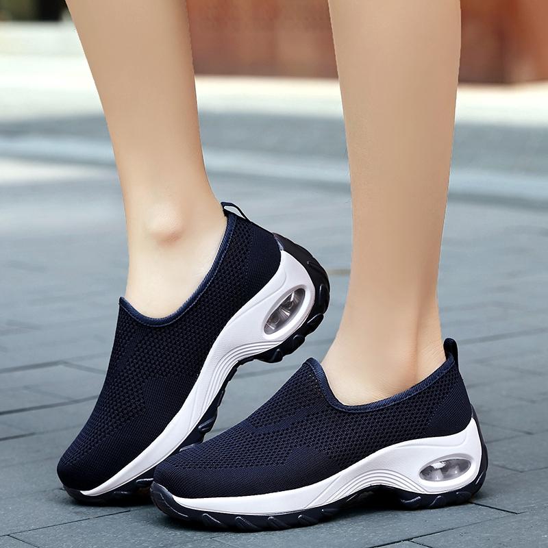 2020 Fashion women outdoor soft running sneakers casual sport shoes