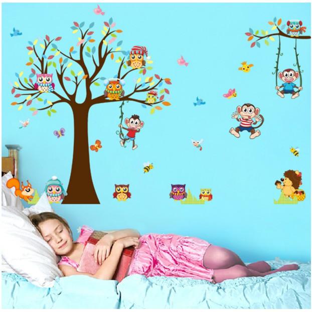 Decal trang trí Vườn Cú Mèo sắc màu A.H