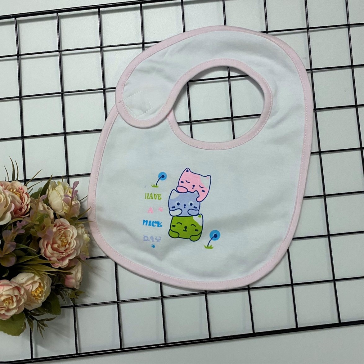 Túi 3 Cái Yếm Sơ Sinh 2 Lớp Cotton JOU - TomTombaby - Miếng dán mềm, chất vải cotton thấm hút tốt - 1 Size 0-12 Tháng