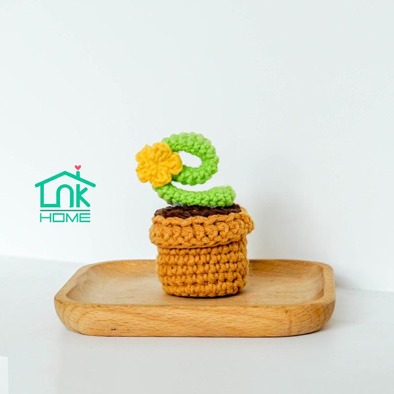 Bộ 4 chậu hoa len LOVE đan tay handmade