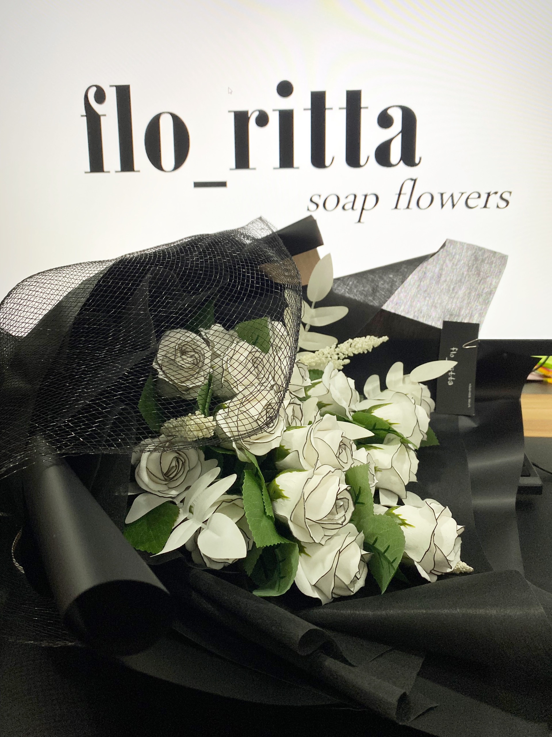 Hoa hồng sáp_Luxury 1