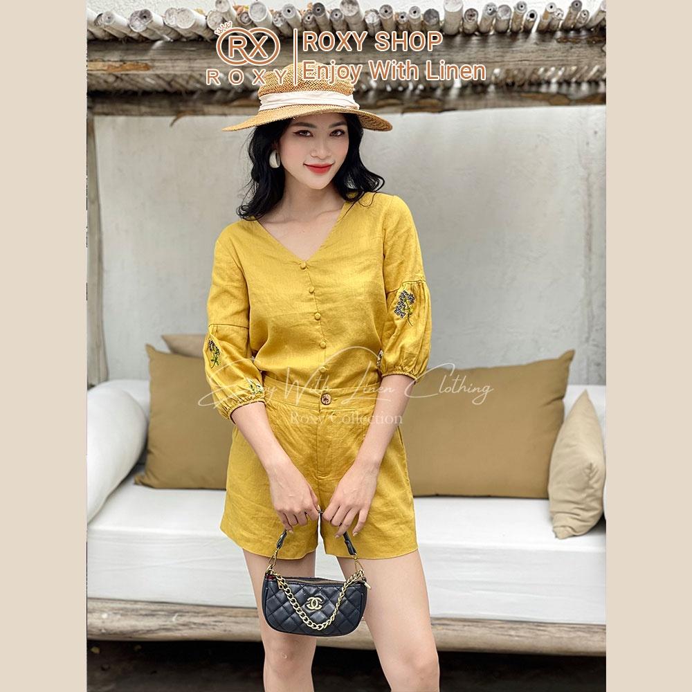 Set Bộ Đồ Nữ Linen Quần Đùi Áo Cổ Tim Tay Dài Thêu Hoa