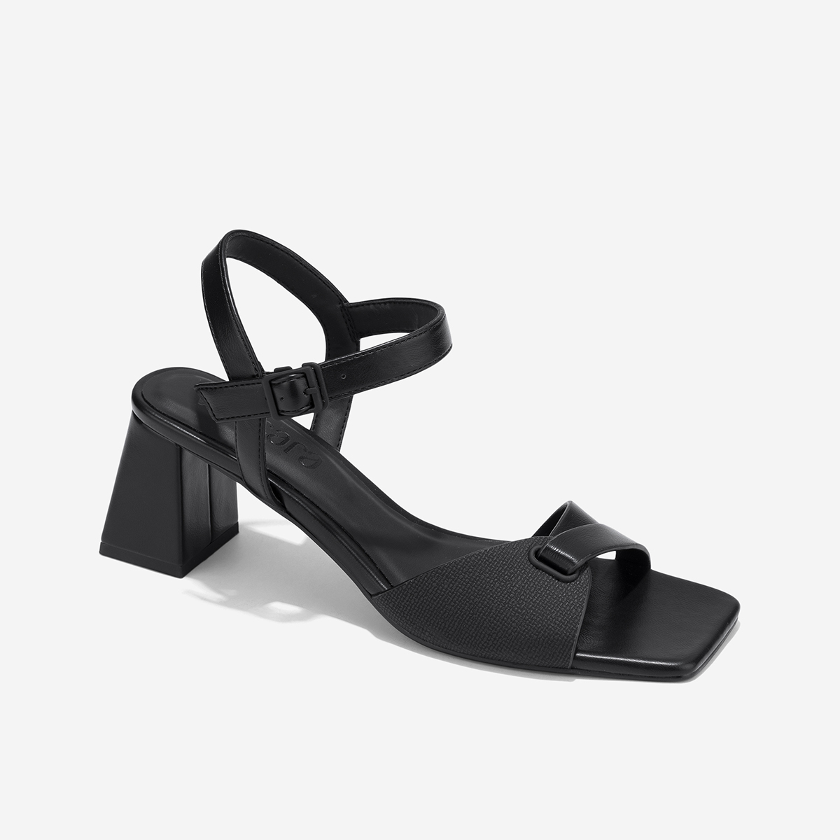 Vascara Giày Sandal Gót Trụ Phối Quai Thắt Nút Cách Điệu - SDN 0802