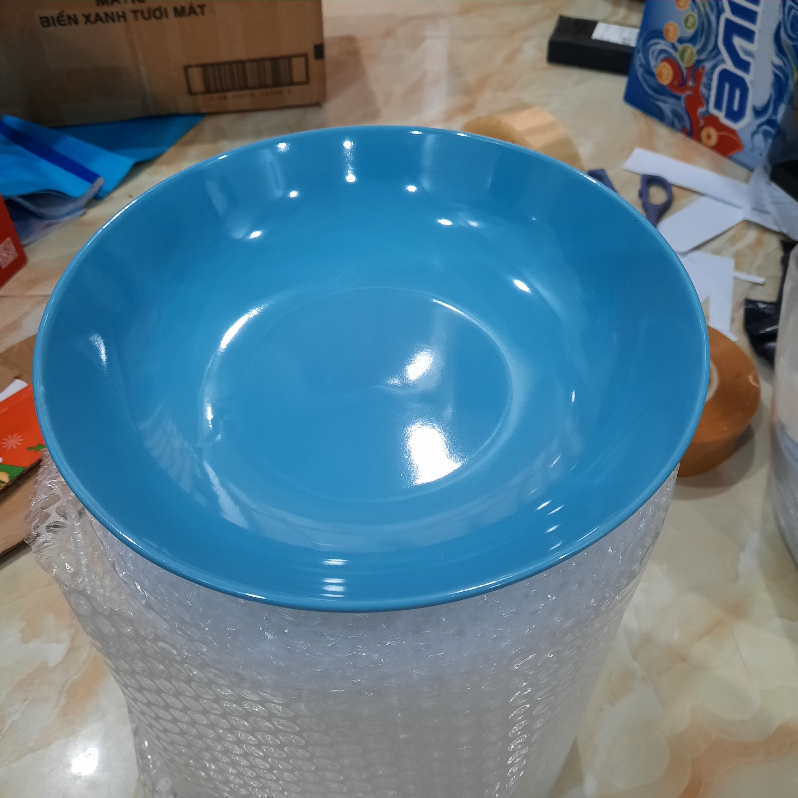 Đĩa sâu lòng màu xanh dương 24cm
