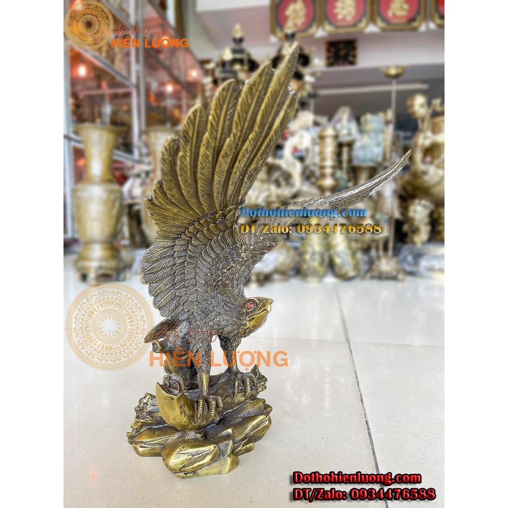 Tượng Linh Vật Đại Bàng Tung Cánh Đậu Cành Cây Màu Nâu Bằng Đồng Cao 26cm Loại Đẹp