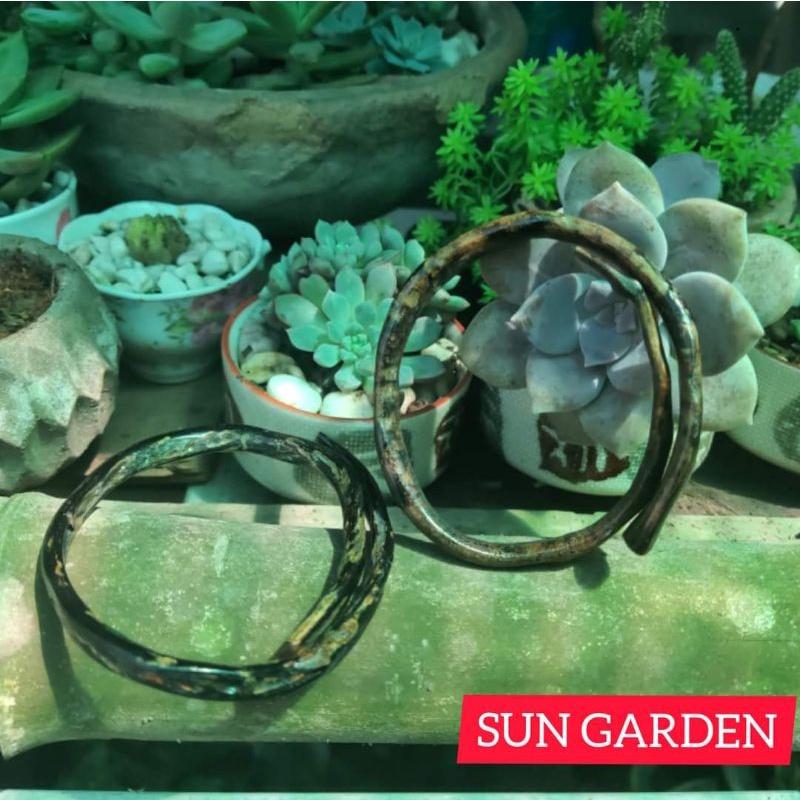 Vòng tay san hô đen cá tính unisex