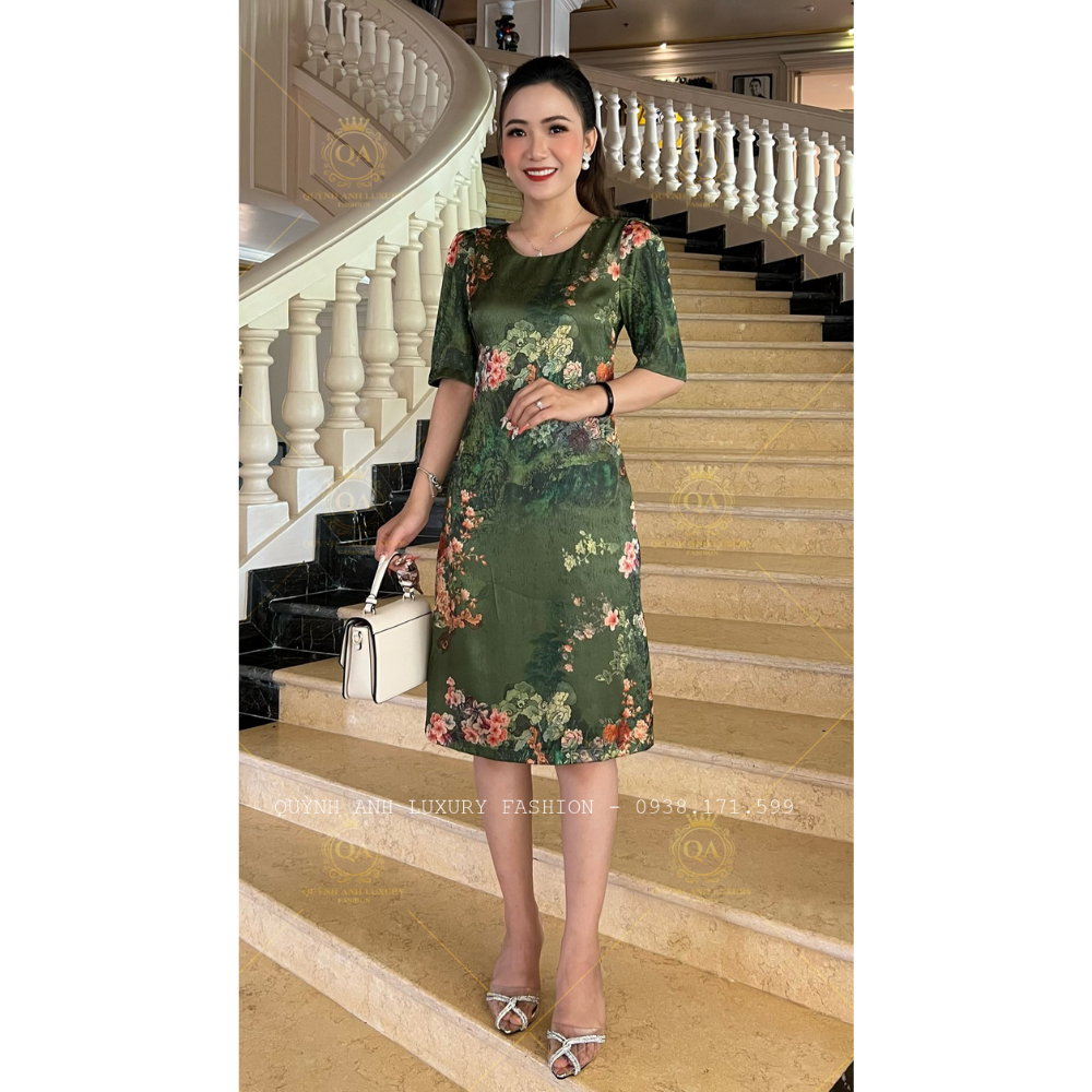 Đầm Suông Hoa 3D Tone Xanh Cổ Tròn Cao Cấp Olwen Dress