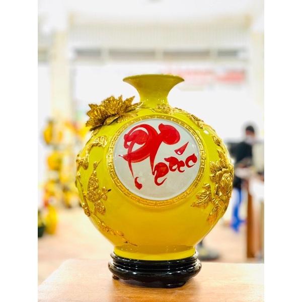 Bình hút tài Lộc H28cm, họa tiết đắp- dát vàng kim. Gốm sứ Bát Tràng cao cấp.