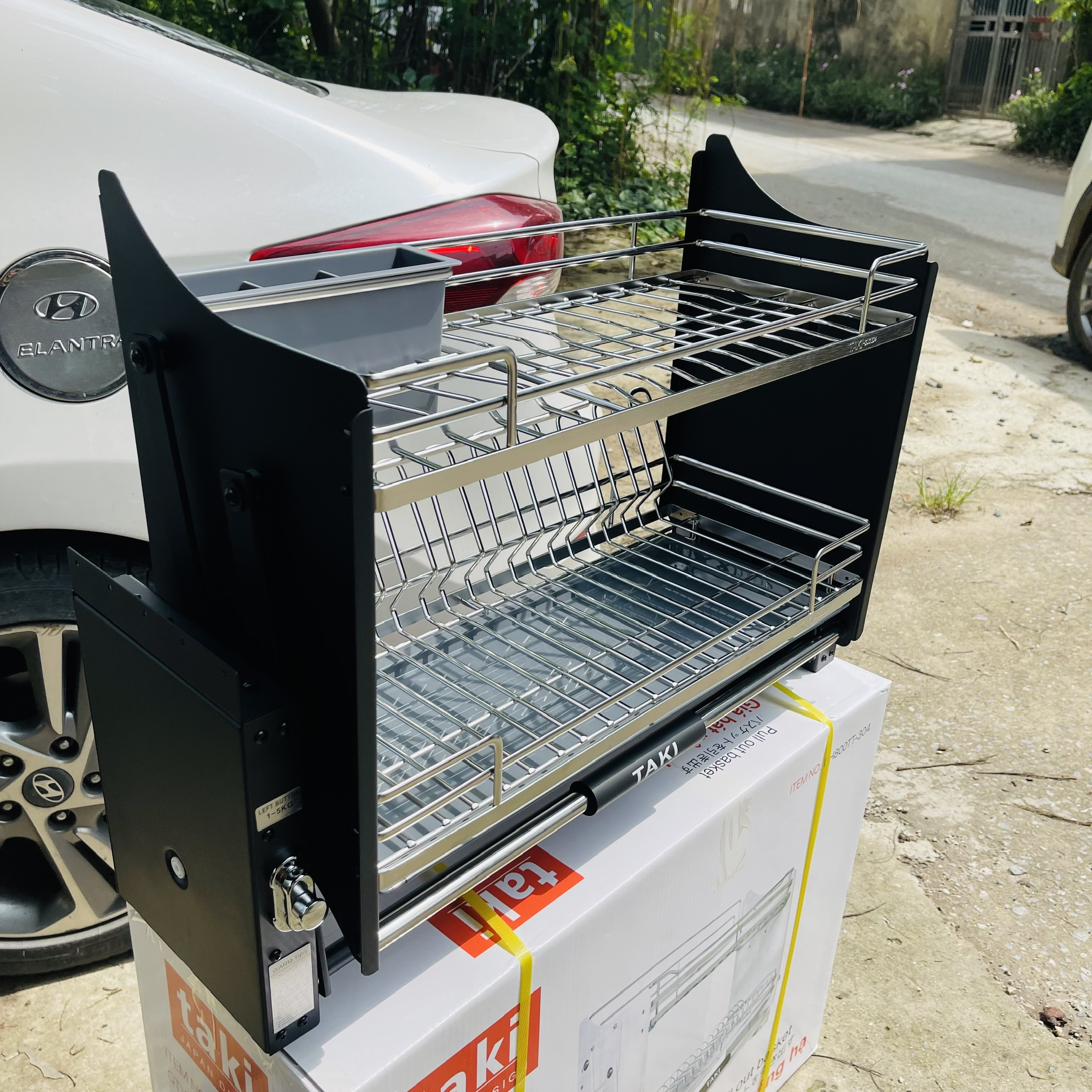 Kệ Chén Nâng Hạ TAKI Nan OVAL INOX KHÔNG GỈ 304 - Mẫu Mới 2023 - Bảo Hành Viễn - Có Thợ Lắp