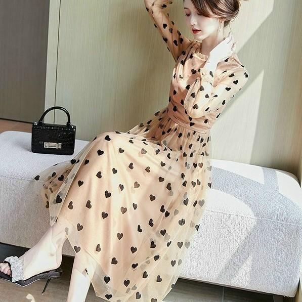 Đầm Ren Phối Hoạ Tiết Tim Siêu Xinh - Váy Đầm Maxi Đi Biển Cổ Tròn Dáng Dài Ren Lụa Cao Cấp Cho Nàng Công Sở