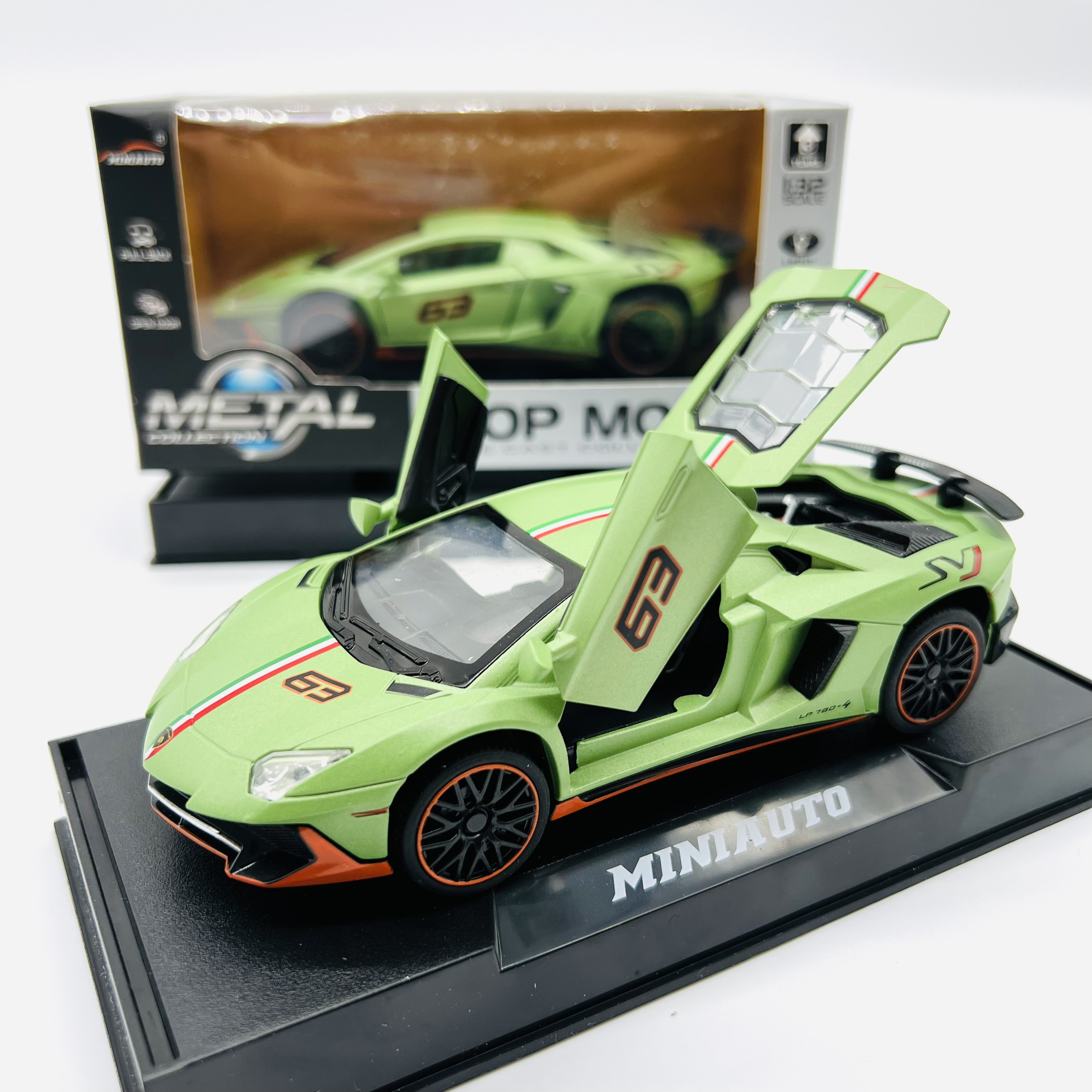 Mô hình xe lamborghini, xe đồ chơi dùng pin, chạy cót, đồ chơi xe cao cấp - Quà tặng hấp dẫn cho bé