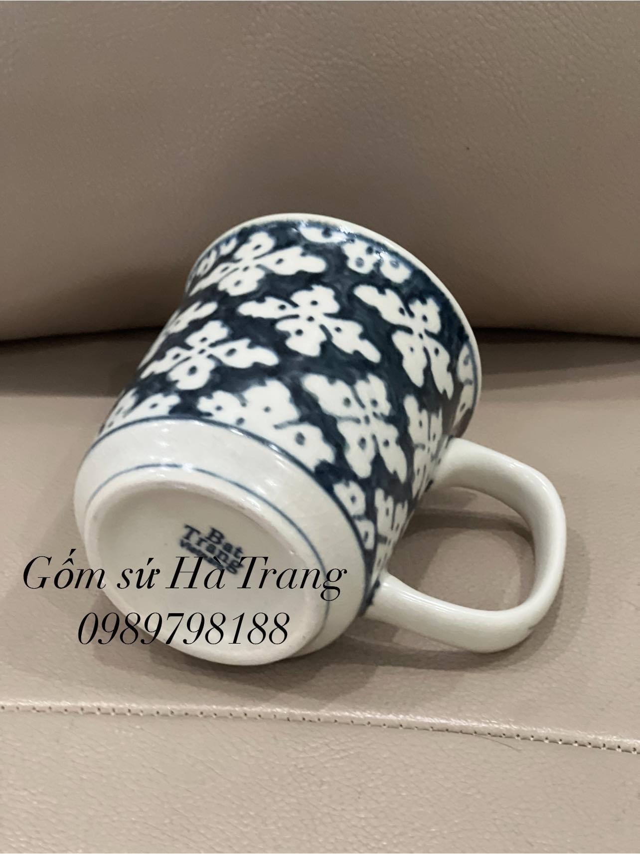 Cốc sứ Bát Tràng men rạn vẽ tay xuất dư hoạ tiết hoa bèo dung tích 250ml