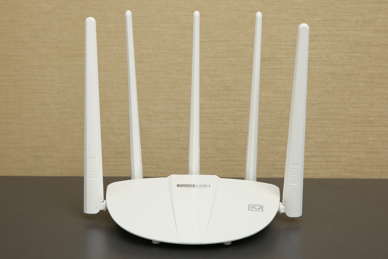 Router Wi-Fi Băng Tần Kép AC1200 Totolink A810R - Hàng Chính Hãng