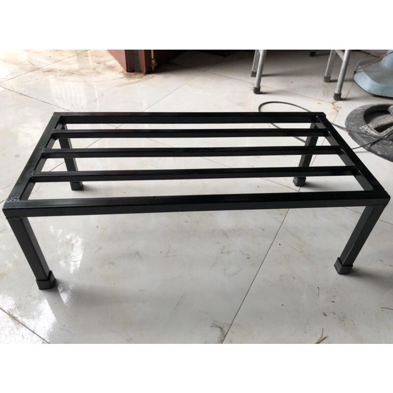 Kệ Dài 70cm, Rộng 30cm, Cao 20cm. 3 nan phụ. Hộp thép 20mmx20mm