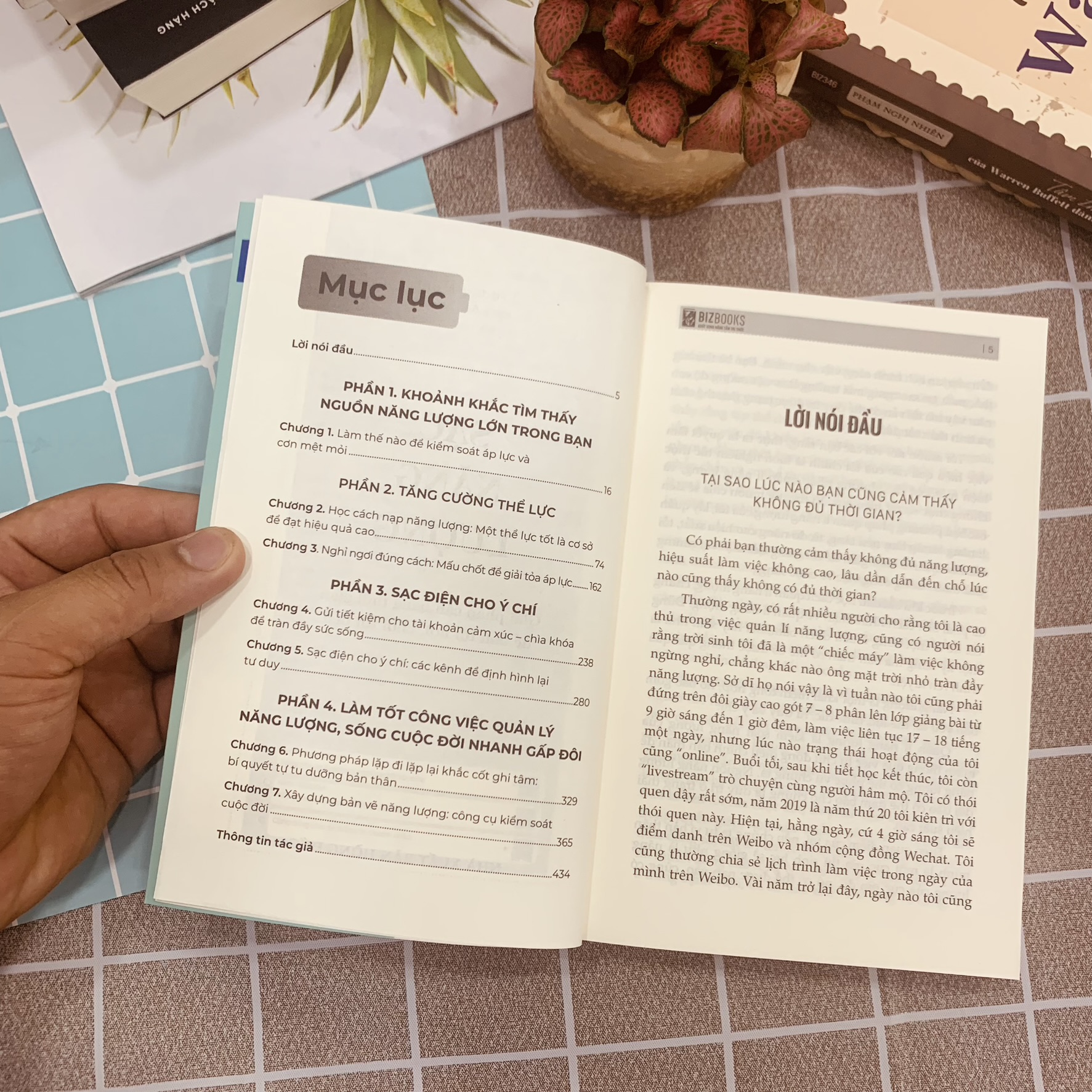Sách Sạc Năng Lượng - Giải Pháp Cân Bằng Thời Gian Để Làm Tới Nơi, Chơi Tới Bến