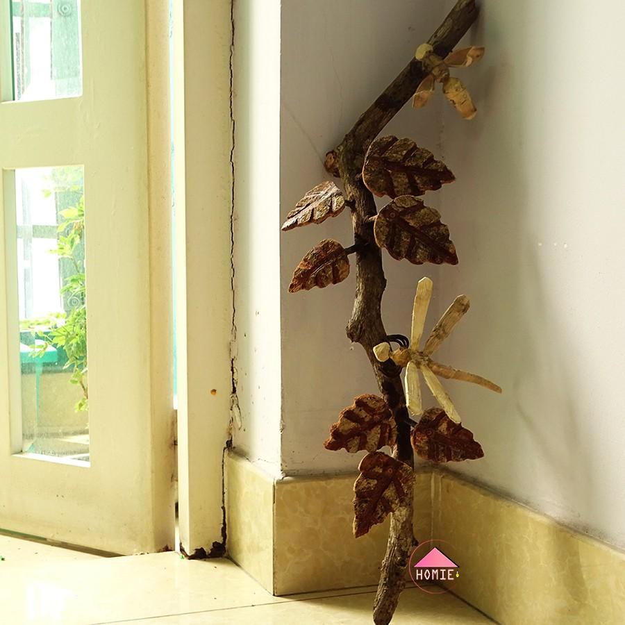 Khúc cây gỗ trang trí tường phong cách Vintage