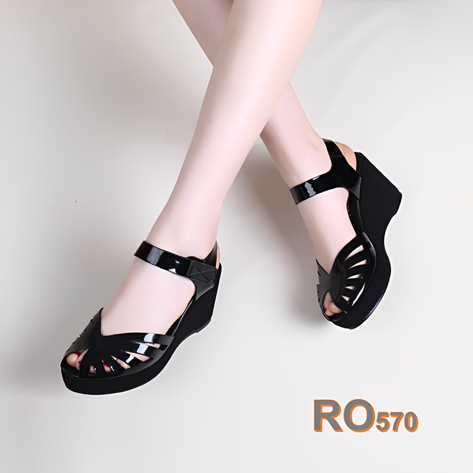 Giày sandal rọ, quai dán, đế xuồng ROSATA RO570 cao 6p - đen, chì - HÀNG VIỆT NAM - BKSTORE