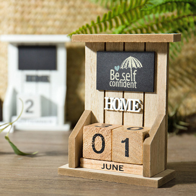 Lịch khối gỗ để bàn Lịch khối gỗ để bàn