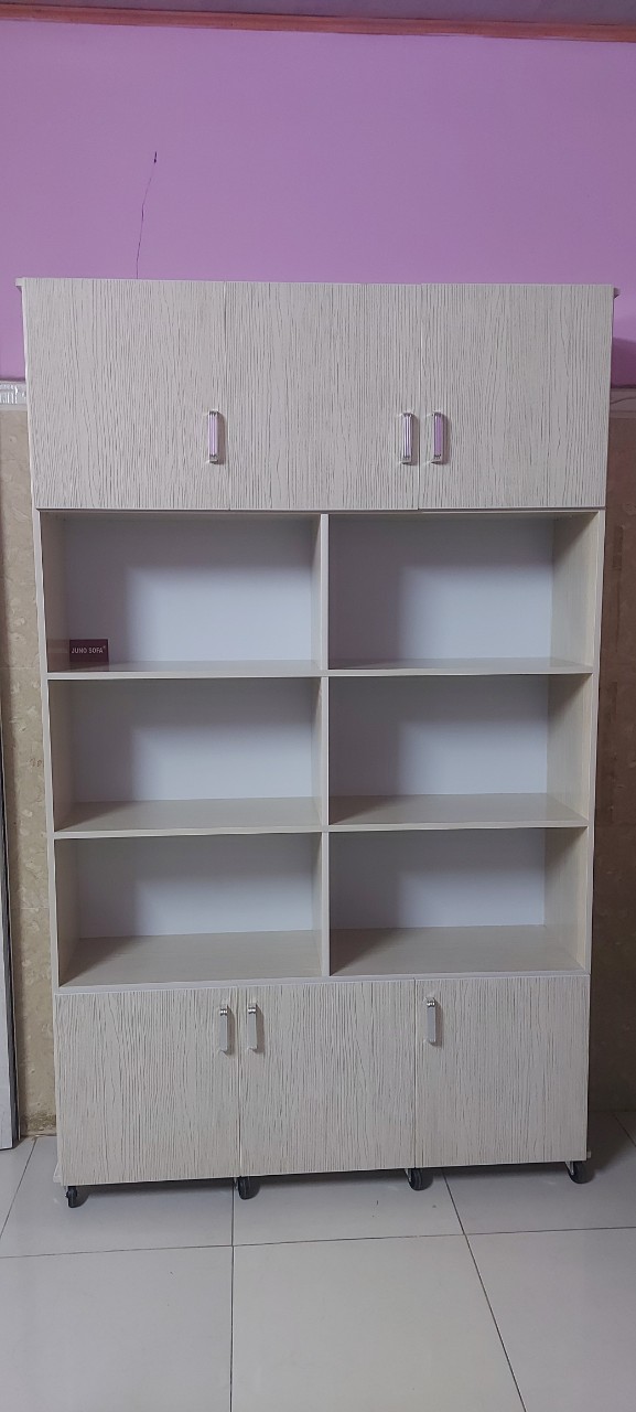 Tủ hồ sơ Juno Sofa màu gỗ sồi ngang 1m2 x cao 2m x 31 cm