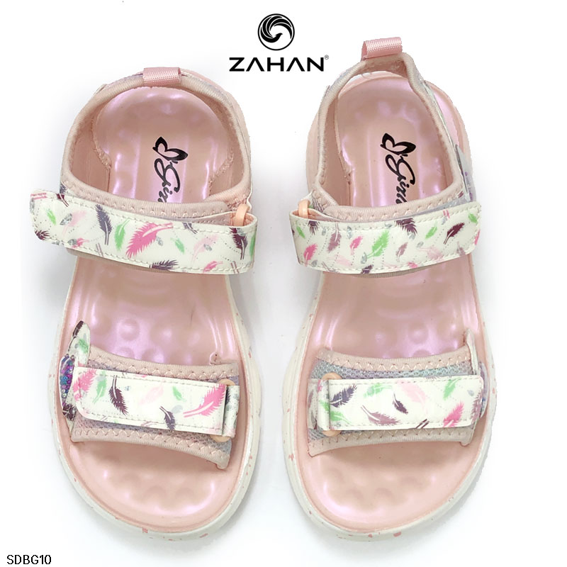 Sandal bé gái quai nhũ dán tim SDBG10