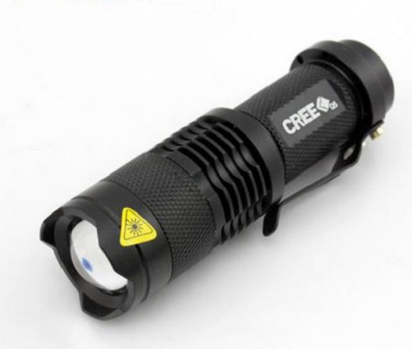 Đèn pin mini Cree Q5 ( đã có pin và sạc ) - Tặng kèm móc khóa tô vít