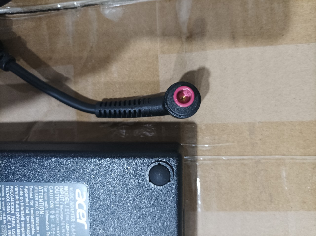 Sạc (Charger for) dành cho Acer Predator Triton 700 PT715-51 ADP-180MB K 7.4*5.0mm 180W hàng nhập khẩu