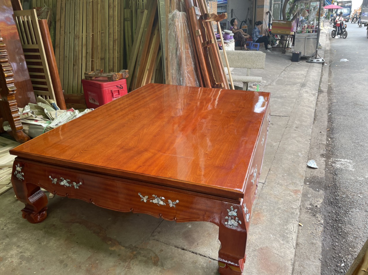 Sập trơn chân quỳ gỗ tràm 1m6 x2m2