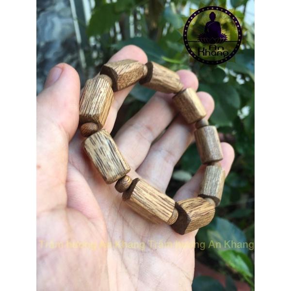 Vòng tay trầm tốc Lào tự nhiên