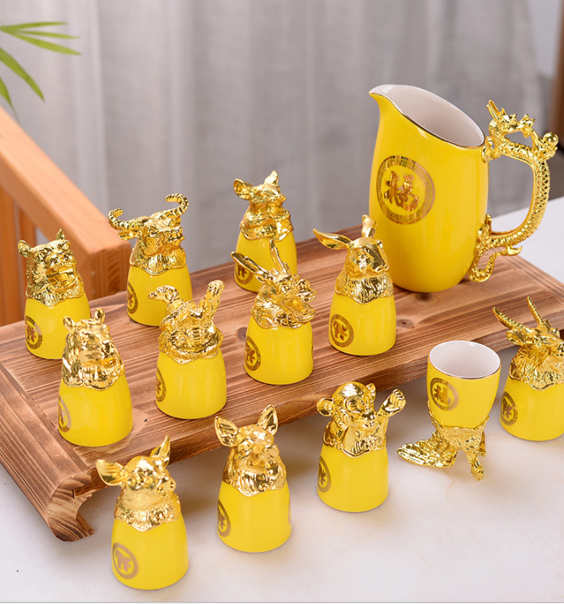 Bộ 12 ly rượu hình con giáp SIÊU ĐẸP, làm quà tặng cho bạn bè hoặc người thân