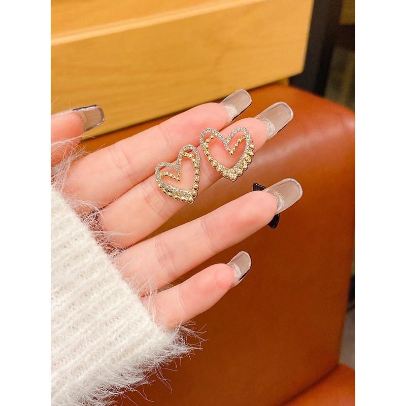 Bông tai hình trái tim đính đá mẫu mới