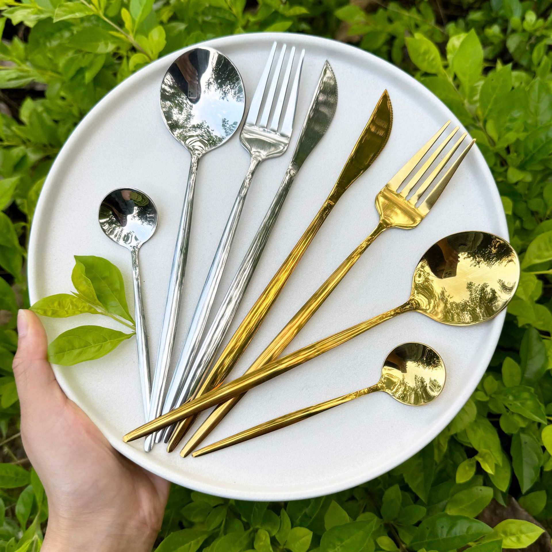 Nĩa thìa muỗng inox không gỉ dài dày rộng phù hợp ăn cơm, mì, bít tết tráng miệng sang trọng