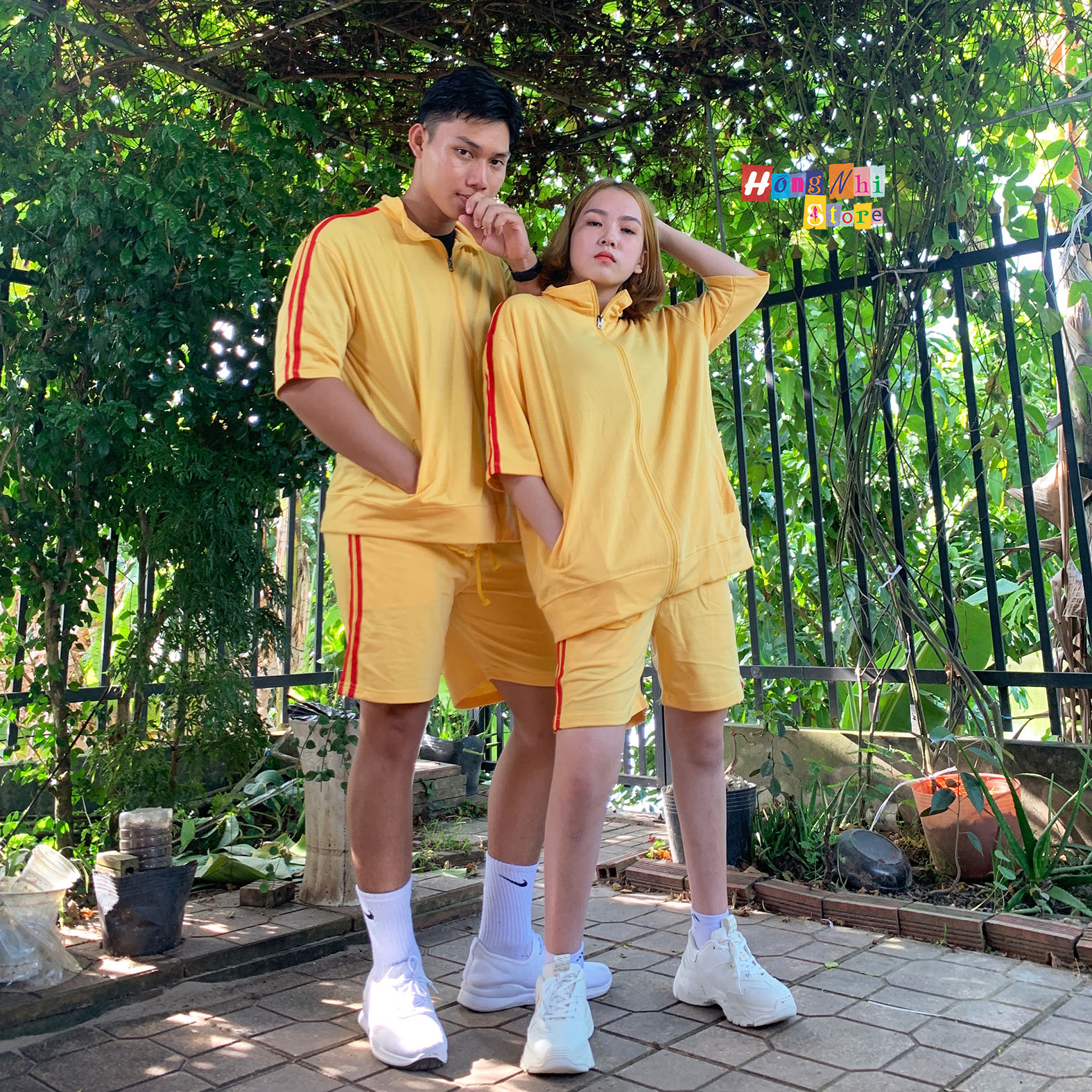 Set Bộ Thể Thao Oversize Ulzzang Unisex Áo Khoác Tay Ngắn Quần Short Màu Vàng Cao Cấp - MM