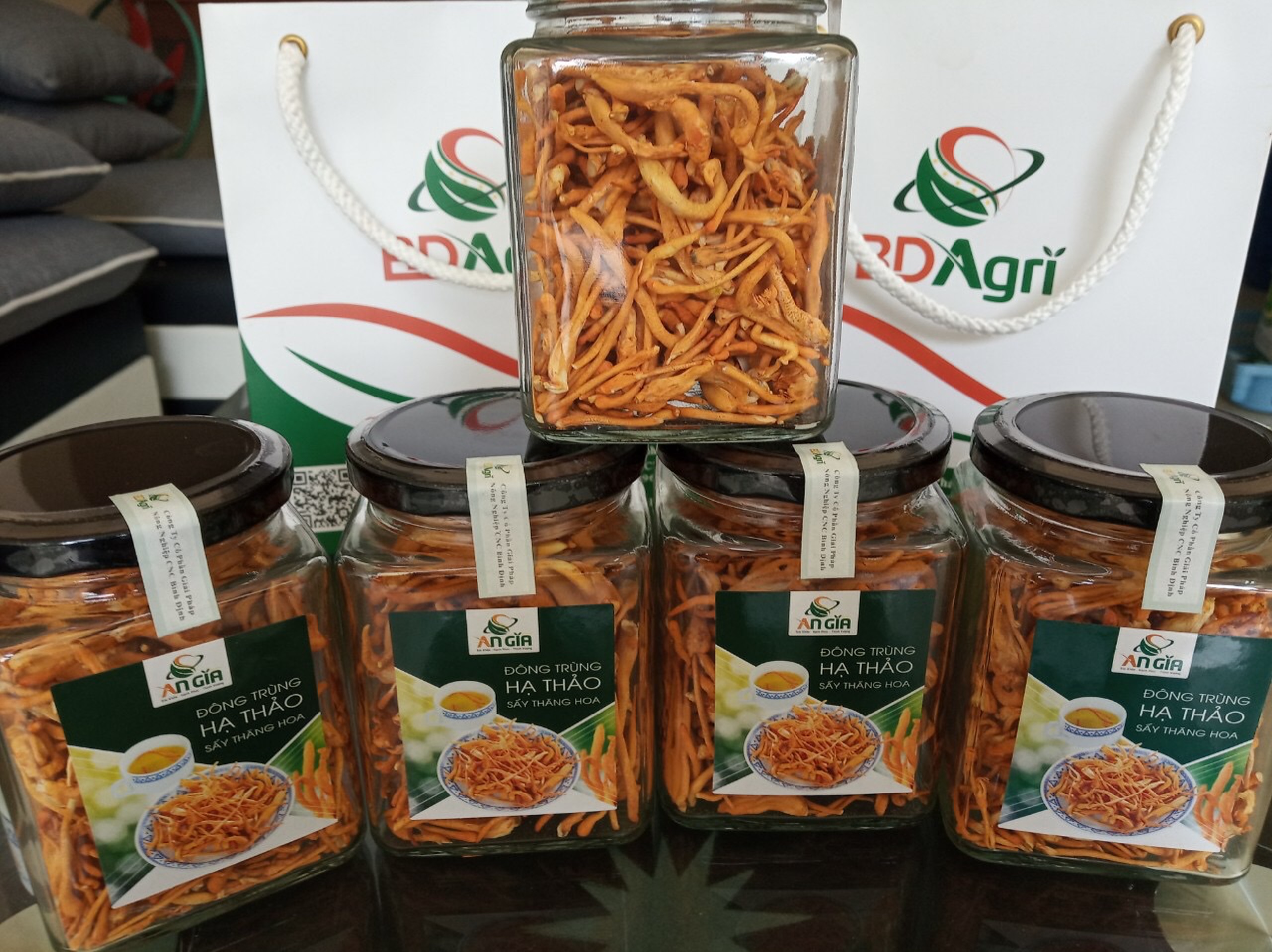 [HỘP 100G GÃY TIẾT KIỆM] NẤM ĐÔNG TRÙNG HẠ THẢO AN GIA SẤY THĂNG HOA