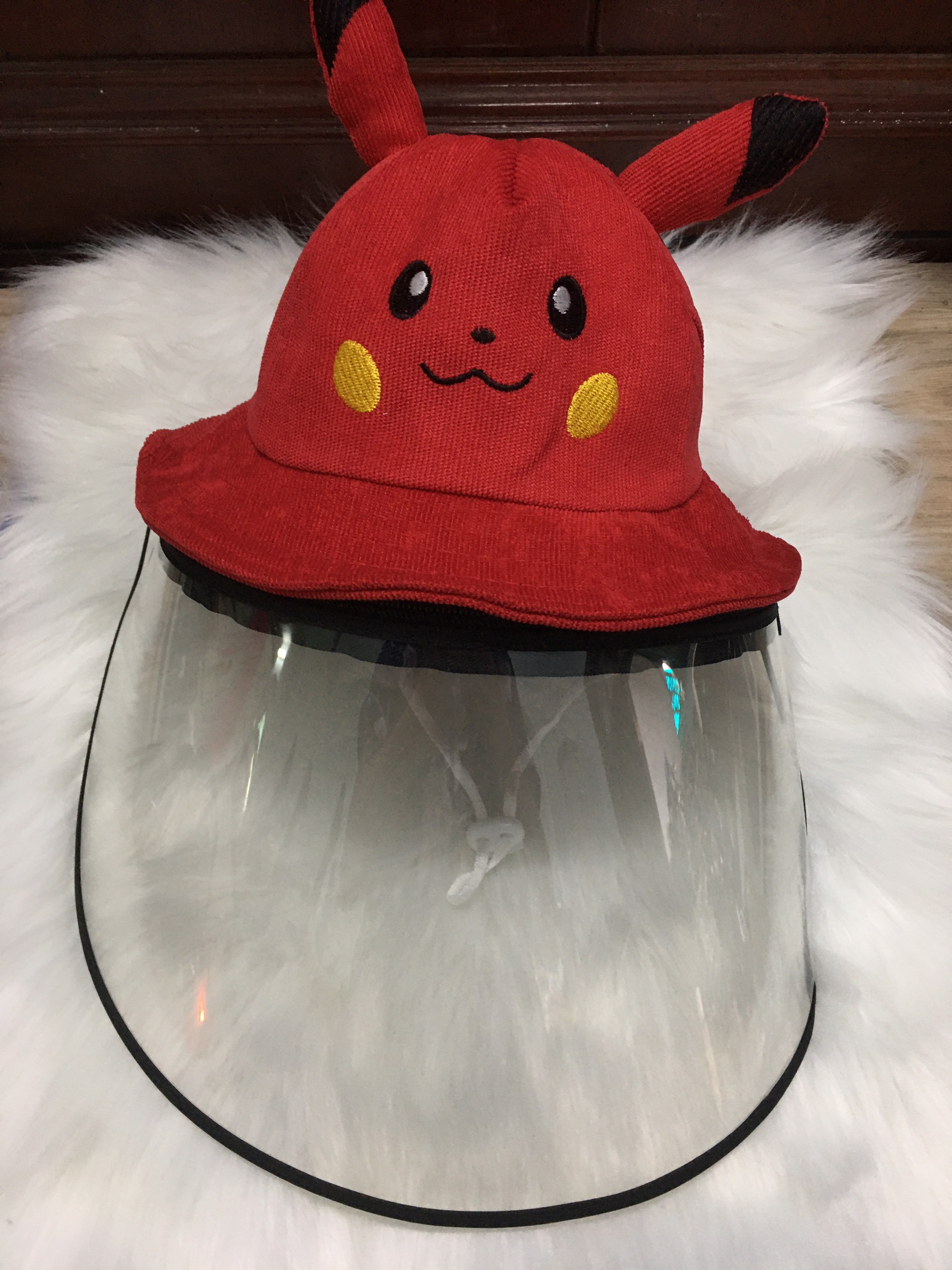 Mũ, nón PIKACHU cho trẻ em có tấm kính trong suốt chống dịch, chắn khói bụi CHO BÉ 3-8 tuổi