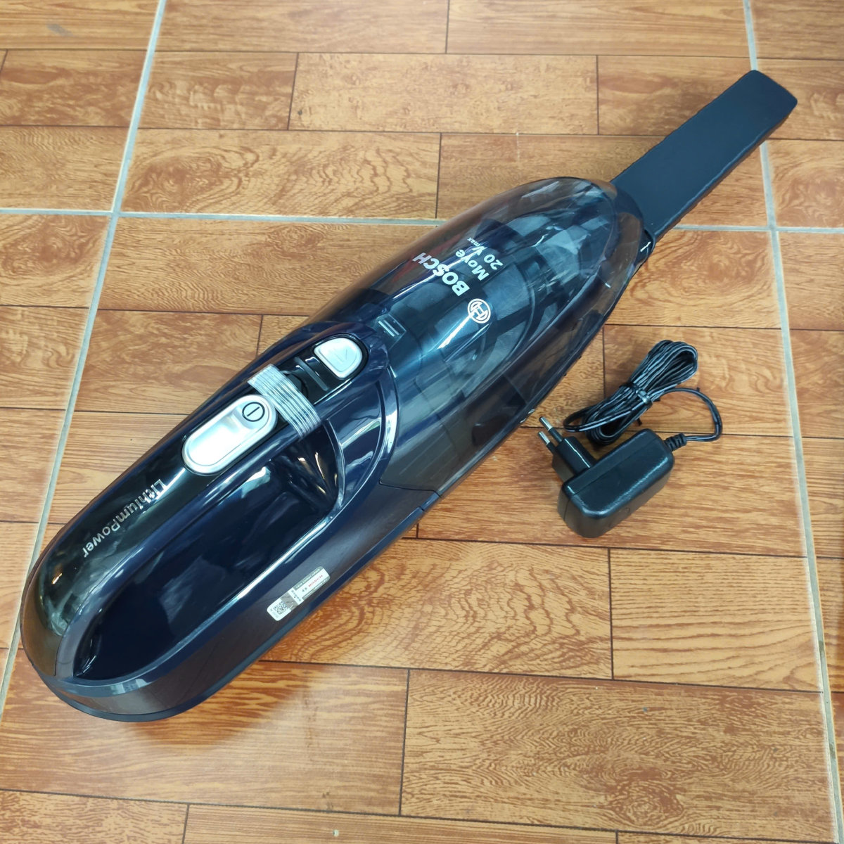 Máy hút bụi không dây cầm tay Đức BHN20L 20V công suát hút 45 phút hàng chính hãng