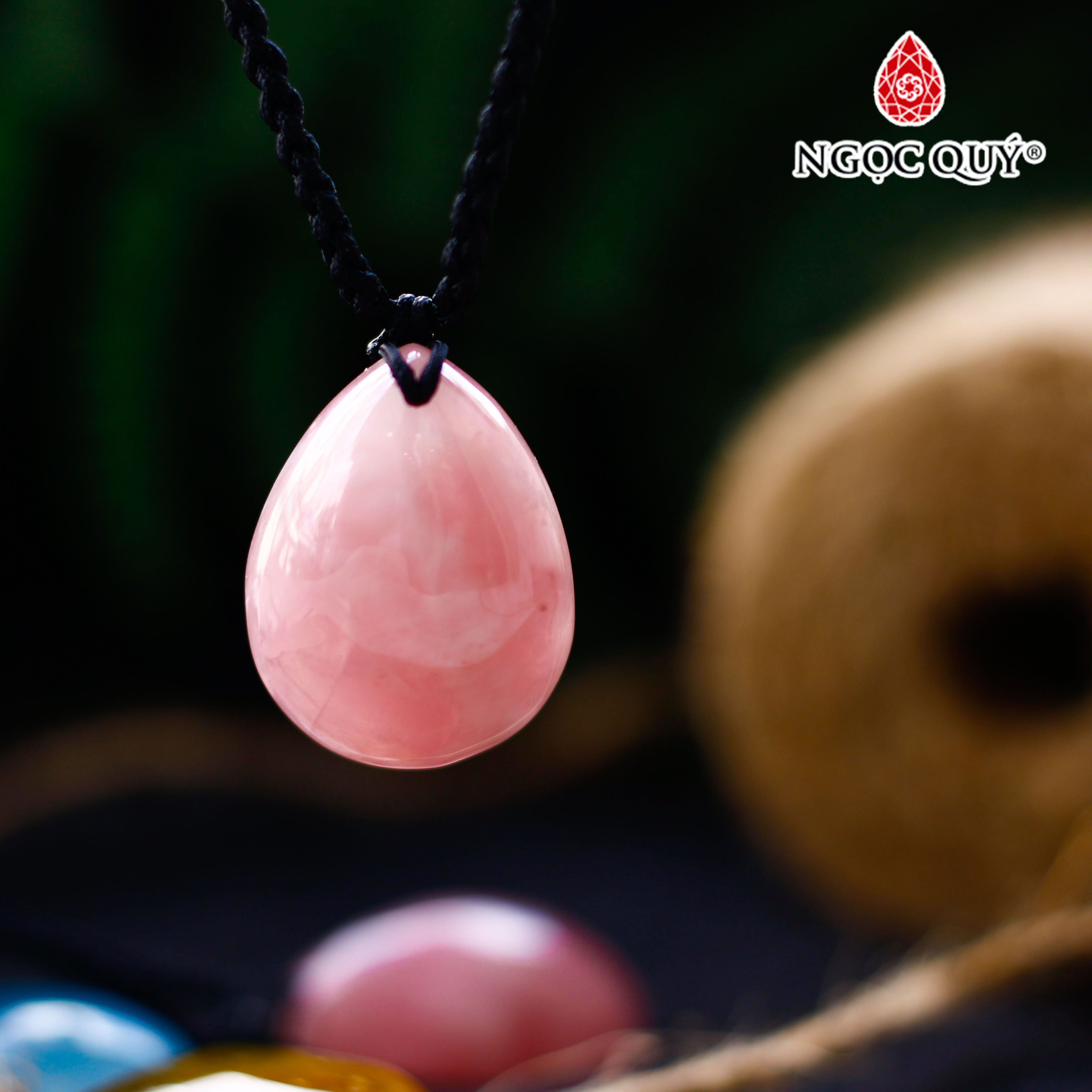 Mặt dây chuyền hình giọt nước thạch anh hồng đậm - Ngọc Quý Gemstones