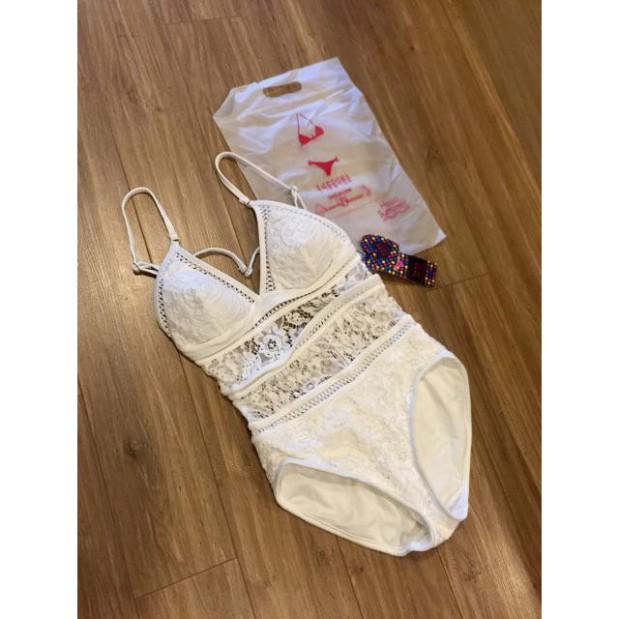Bộ bikini đi biển cao cấp ren sexy